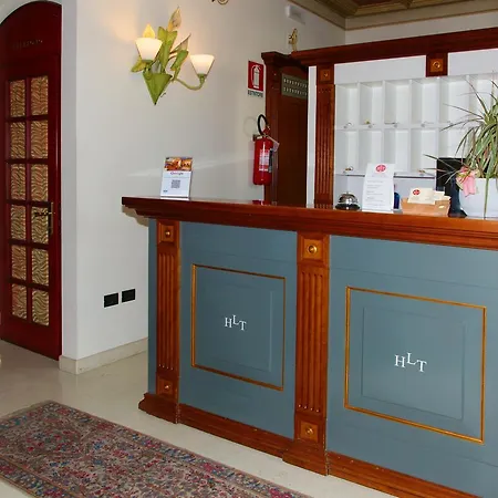 Hotel La Torre 4*